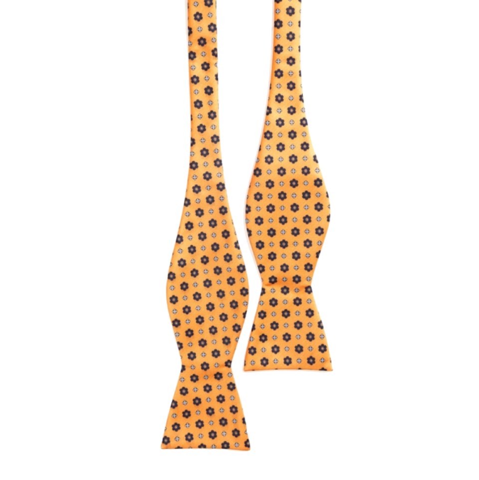 Flugor, orange med prickar